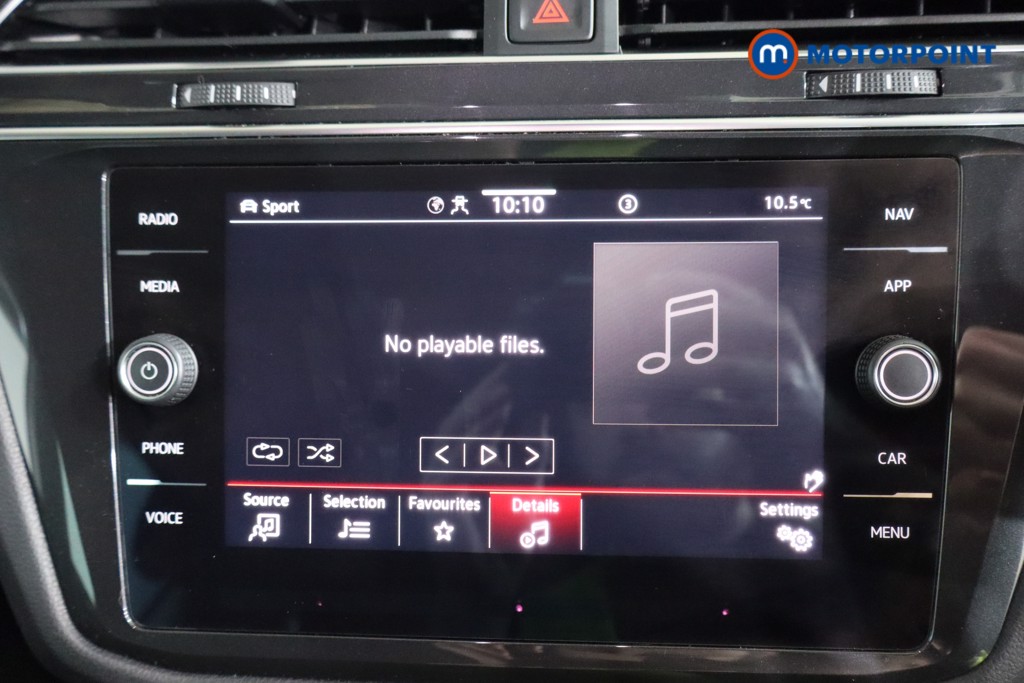 Volkswagen Tiguan R-Line Automatic Petrol SUV - Stock Number (1600352) - 6th supplementary image