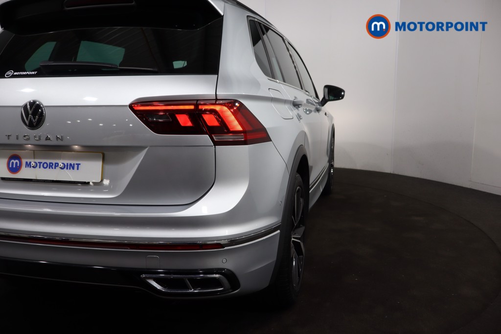 Volkswagen Tiguan R-Line Automatic Petrol SUV - Stock Number (1600352) - 30th supplementary image