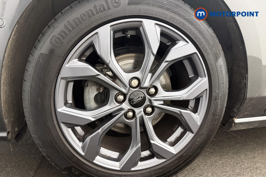 Ford Focus St-Line Manual Petrol Estate - Stock Number (1600506) - 12th supplementary image