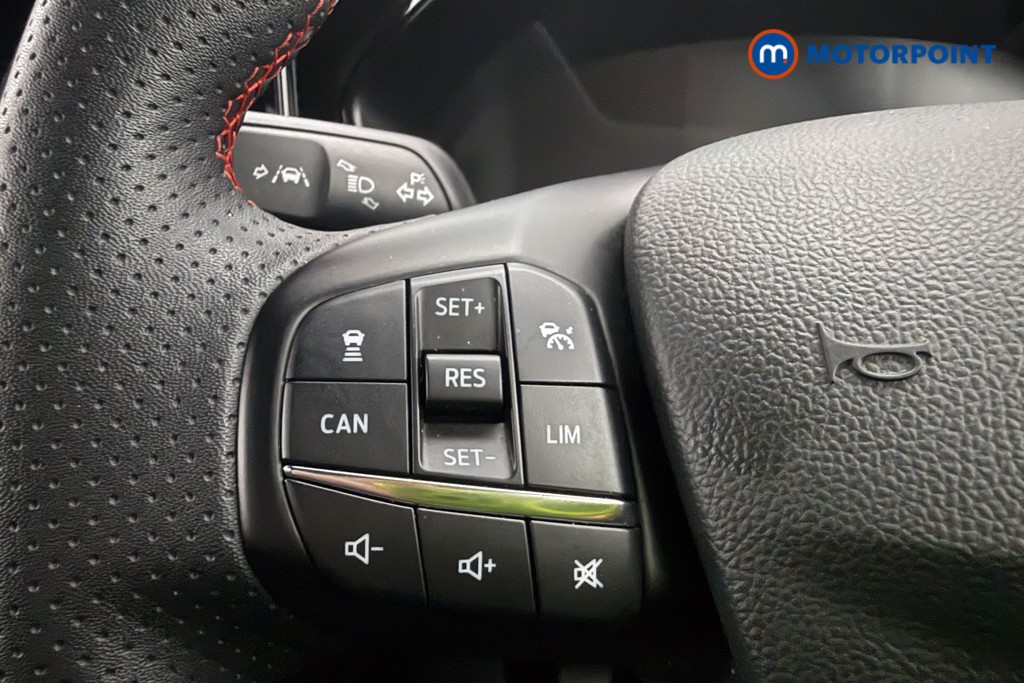 Ford Focus St-Line Manual Petrol Estate - Stock Number (1600506) - 14th supplementary image