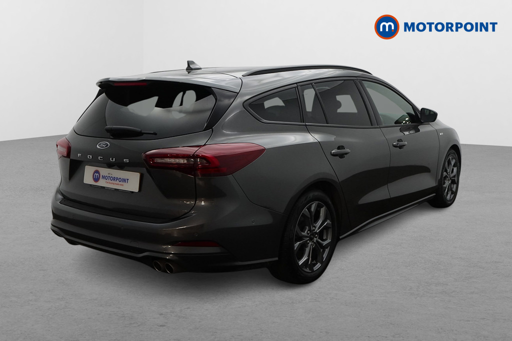 Ford Focus St-Line Manual Petrol Estate - Stock Number (1600506) - Drivers side rear corner