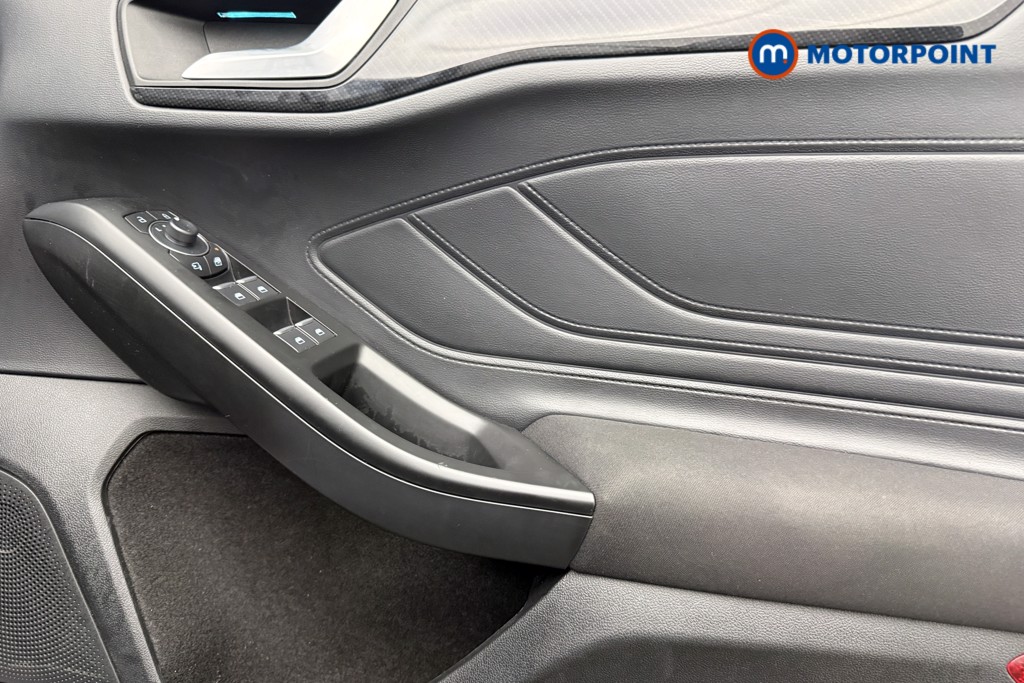 Ford Focus St-Line X Automatic Petrol Hatchback - Stock Number (1600550) - 18th supplementary image