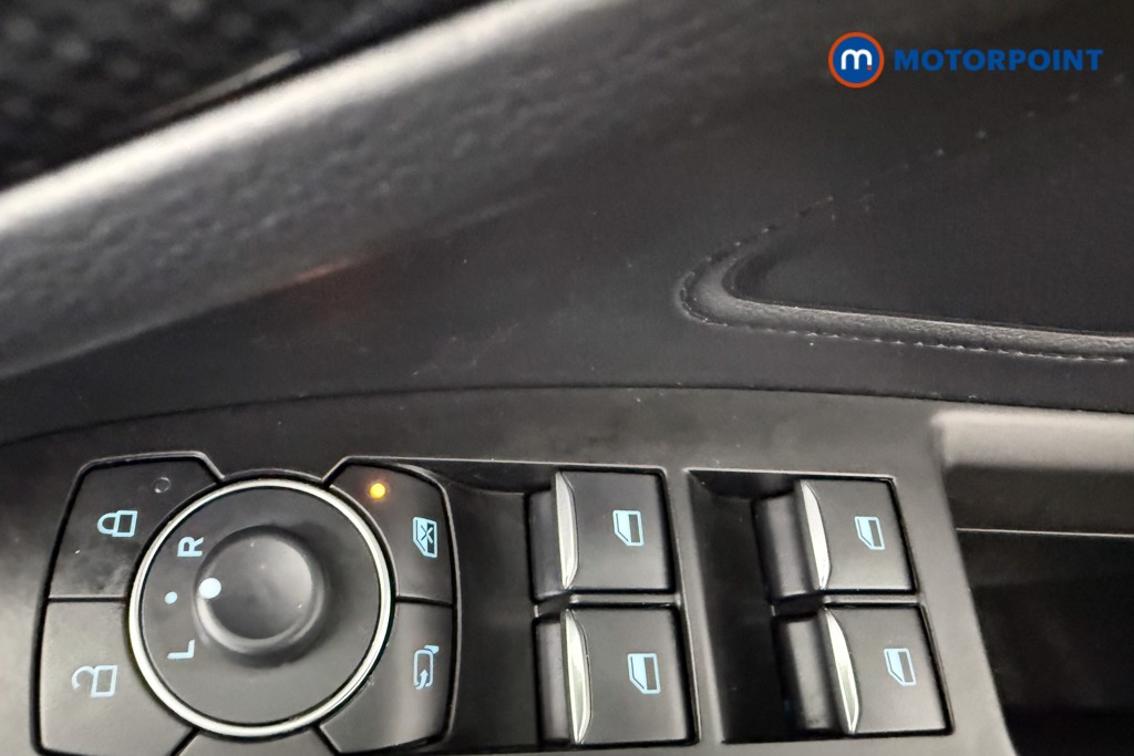 Ford Focus St-Line X Automatic Petrol Hatchback - Stock Number (1600550) - 19th supplementary image