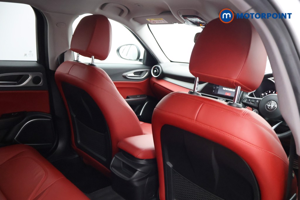 Alfa Romeo Giulia Sprint Automatic Petrol Saloon - Stock Number (1600612) - 19th supplementary image