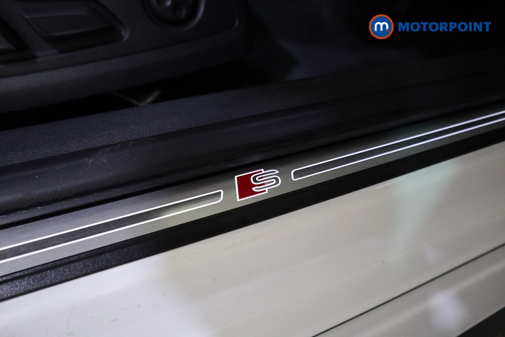 Audi A5 Black Edition Automatic Petrol Coupe - Stock Number (1600616) - 16th supplementary image