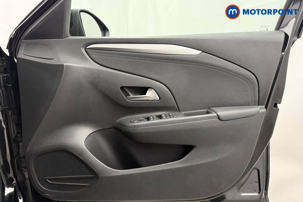 Vauxhall Corsa GS Manual Petrol Hatchback - Stock Number (1600796) - 17th supplementary image