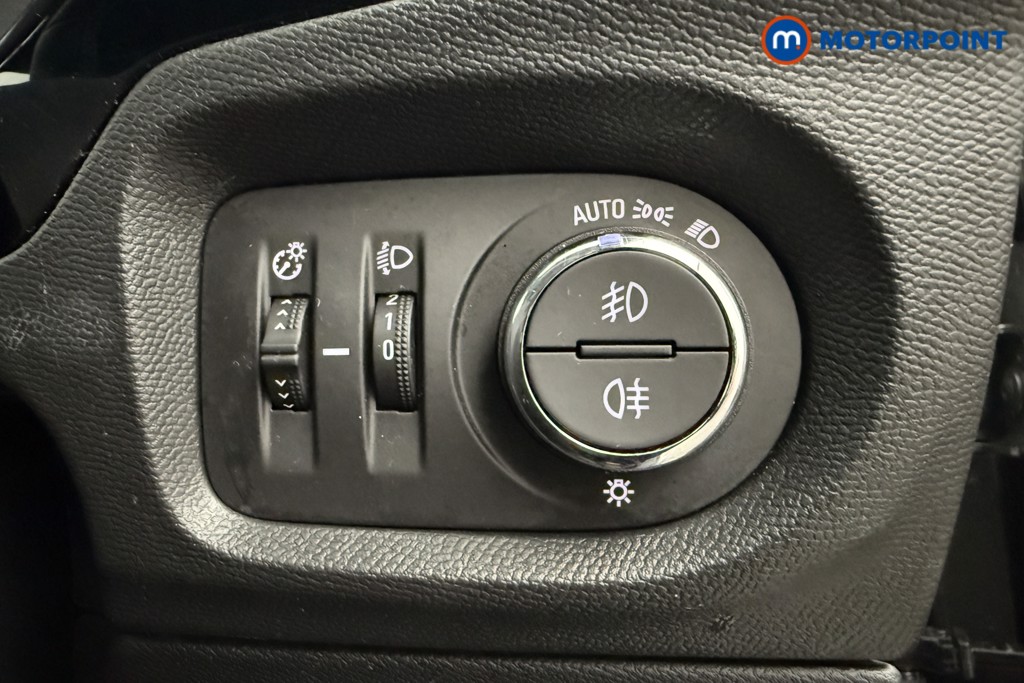 Vauxhall Corsa GS Manual Petrol Hatchback - Stock Number (1600834) - 16th supplementary image