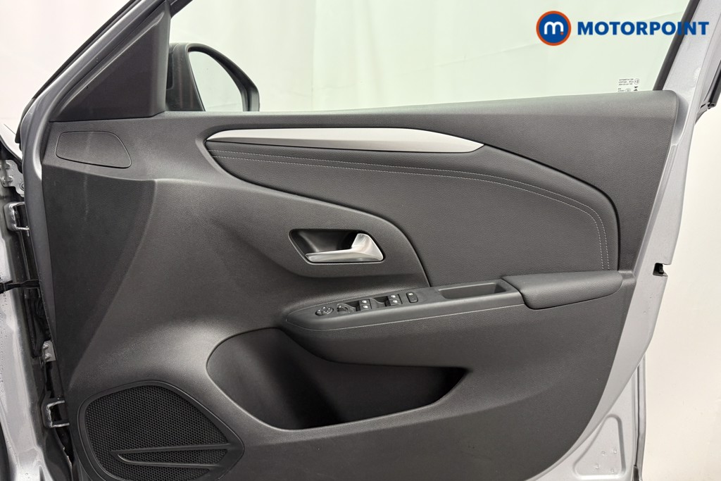 Vauxhall Corsa GS Manual Petrol Hatchback - Stock Number (1600834) - 17th supplementary image