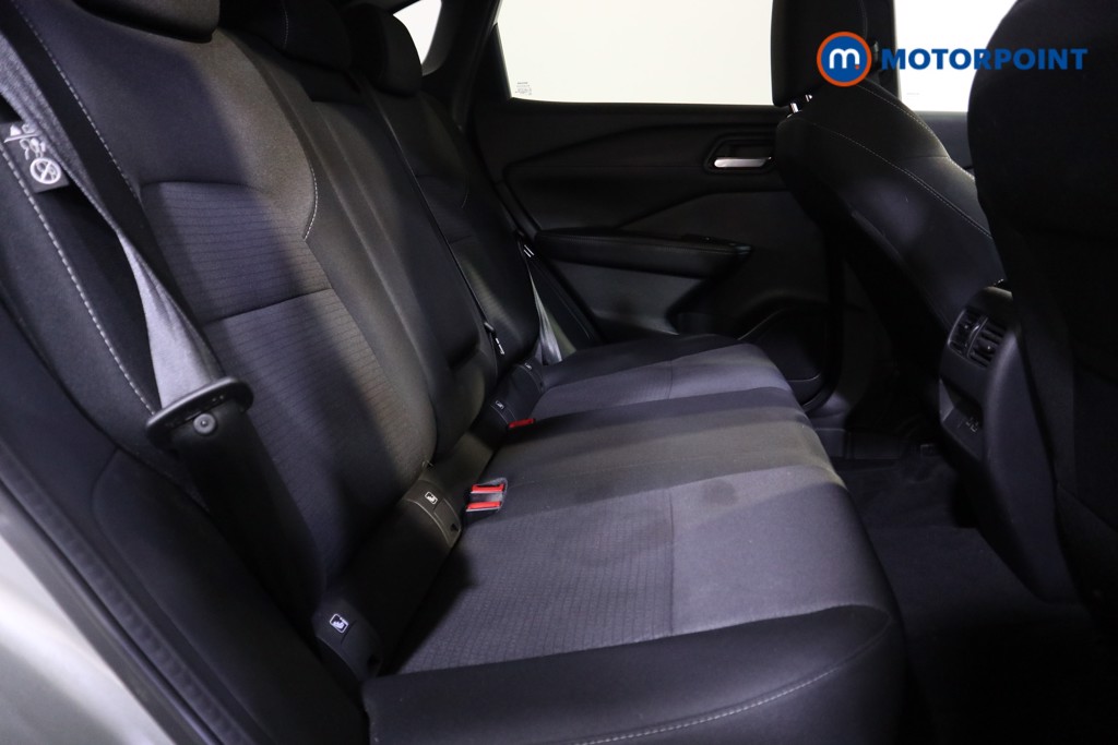 Nissan Qashqai N-Connecta Automatic Petrol-Electric Hybrid SUV - Stock Number (1601136) - 14th supplementary image