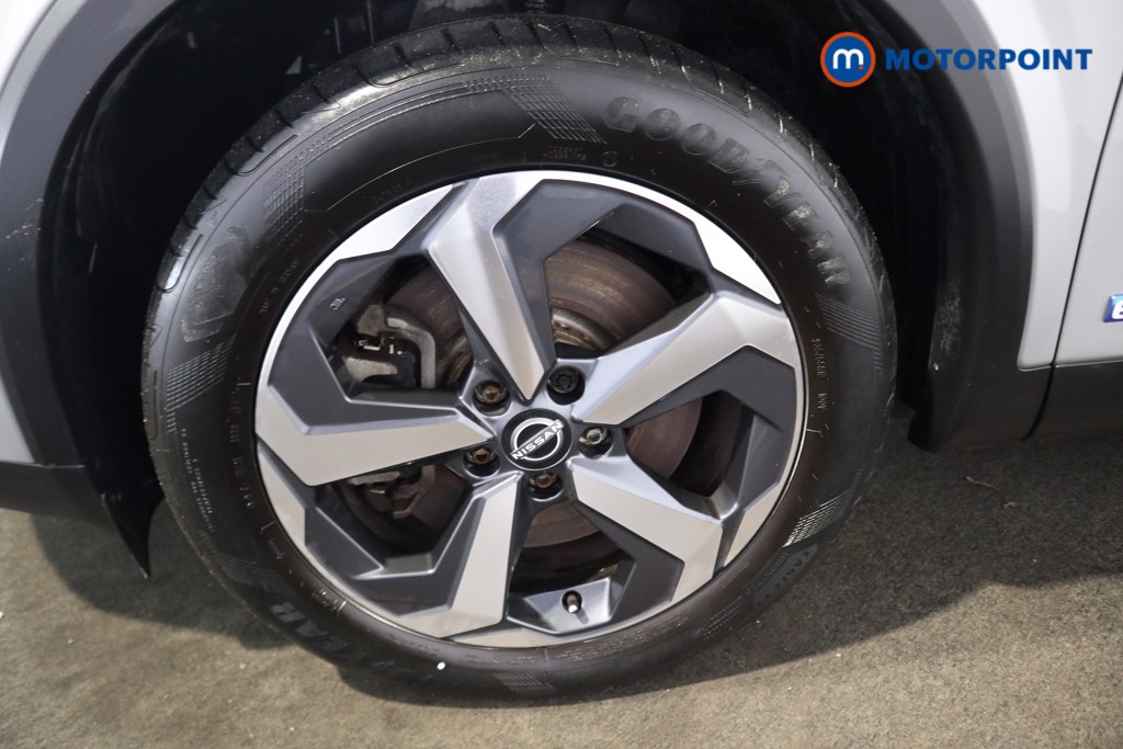 Nissan Qashqai N-Connecta Automatic Petrol-Electric Hybrid SUV - Stock Number (1601136) - 21st supplementary image