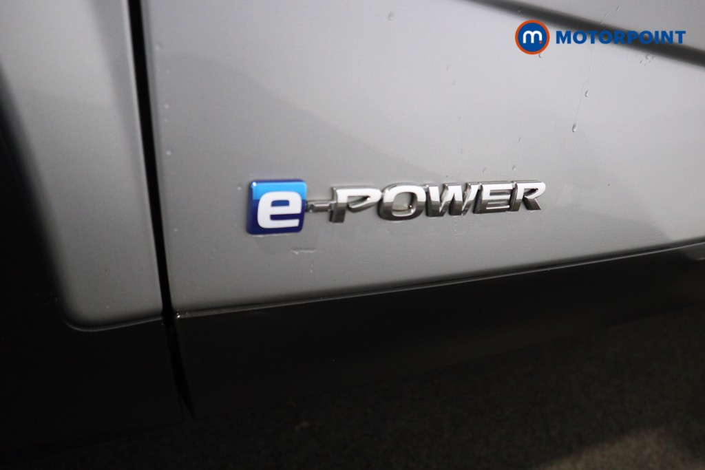 Nissan Qashqai N-Connecta Automatic Petrol-Electric Hybrid SUV - Stock Number (1601136) - 31st supplementary image