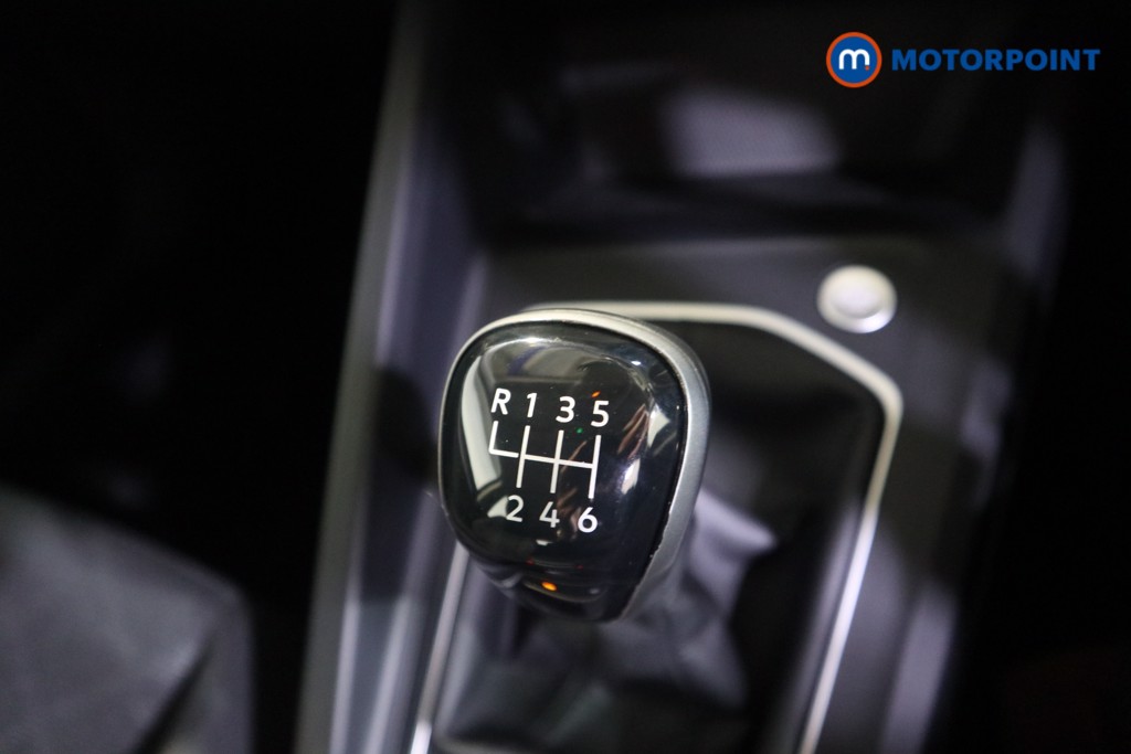 Volkswagen Golf Life Manual Petrol Hatchback - Stock Number (1601180) - 10th supplementary image