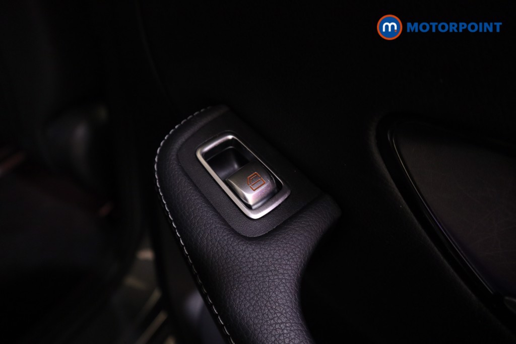 Mercedes-Benz GLC Amg Line Automatic Petrol SUV - Stock Number (1601387) - 19th supplementary image