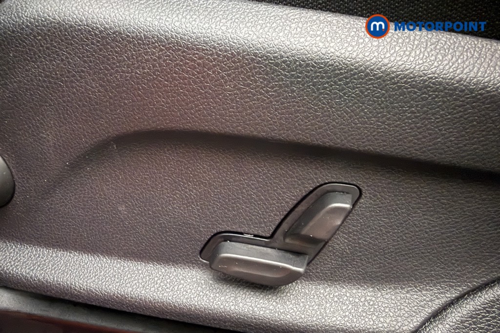 Mercedes-Benz EQC Amg Line Automatic Electric SUV - Stock Number (1601417) - 19th supplementary image