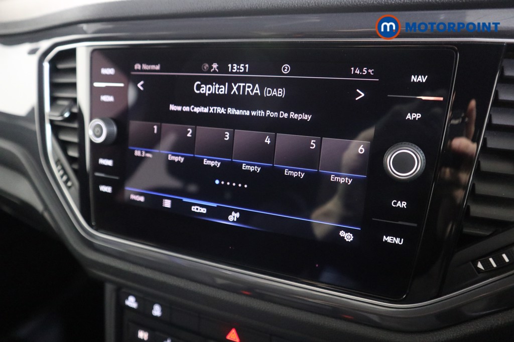 Volkswagen T-Roc R-Line Automatic Petrol SUV - Stock Number (1601567) - 7th supplementary image