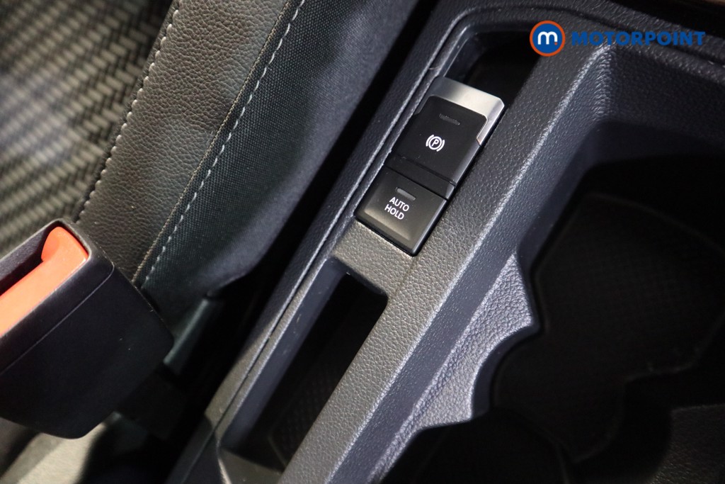 Volkswagen T-Roc R-Line Automatic Petrol SUV - Stock Number (1601567) - 11th supplementary image