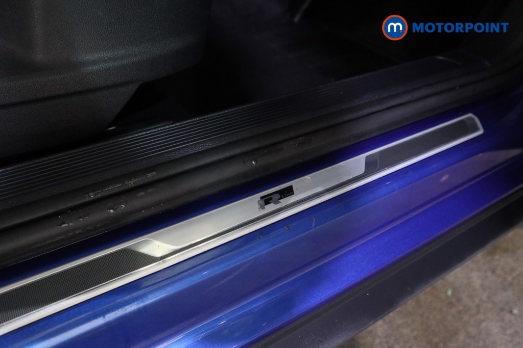 Volkswagen T-Roc R-Line Automatic Petrol SUV - Stock Number (1601567) - 15th supplementary image