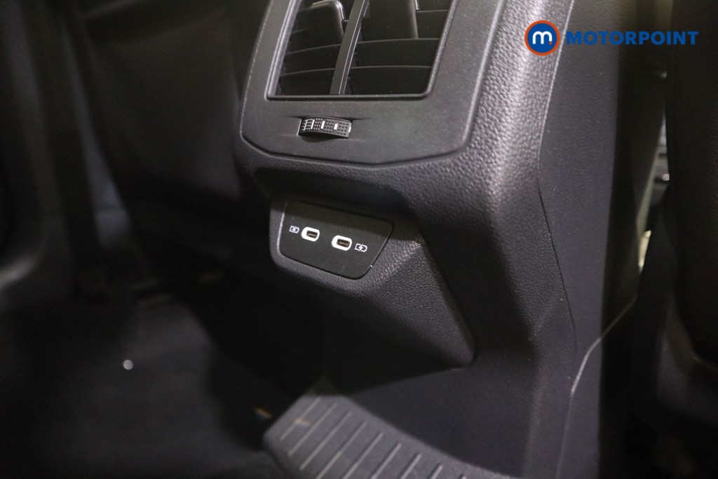 Volkswagen T-Roc R-Line Automatic Petrol SUV - Stock Number (1601567) - 20th supplementary image