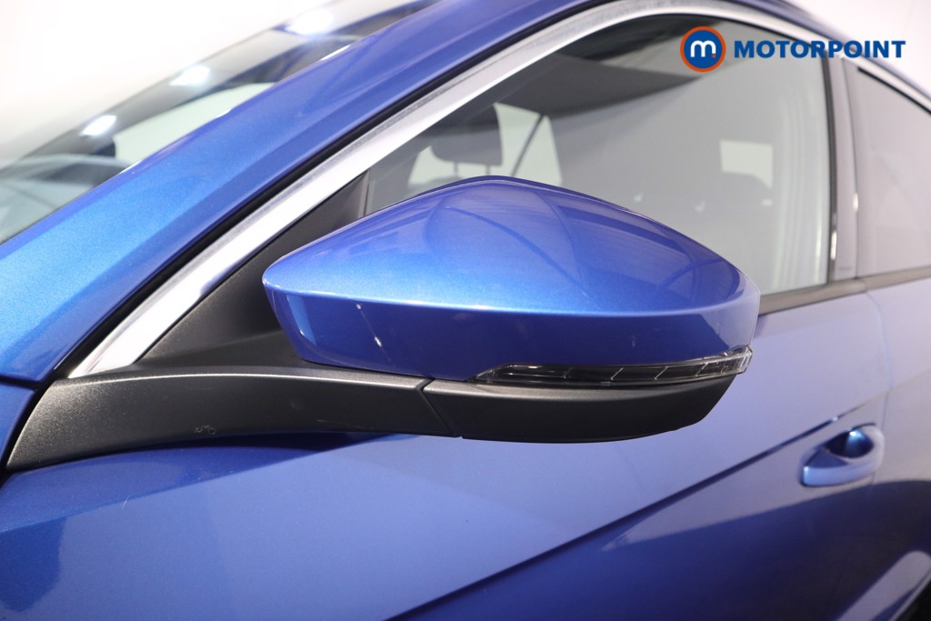 Volkswagen T-Roc R-Line Automatic Petrol SUV - Stock Number (1601567) - 33rd supplementary image