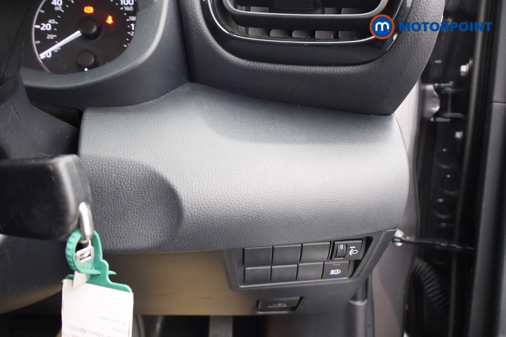 Toyota Yaris Icon Automatic Petrol-Electric Hybrid Hatchback - Stock Number (1601675) - 7th supplementary image