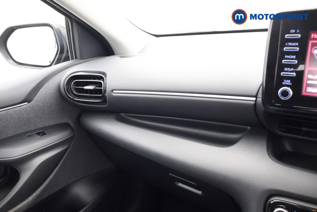 Toyota Yaris Icon Automatic Petrol-Electric Hybrid Hatchback - Stock Number (1601675) - 10th supplementary image