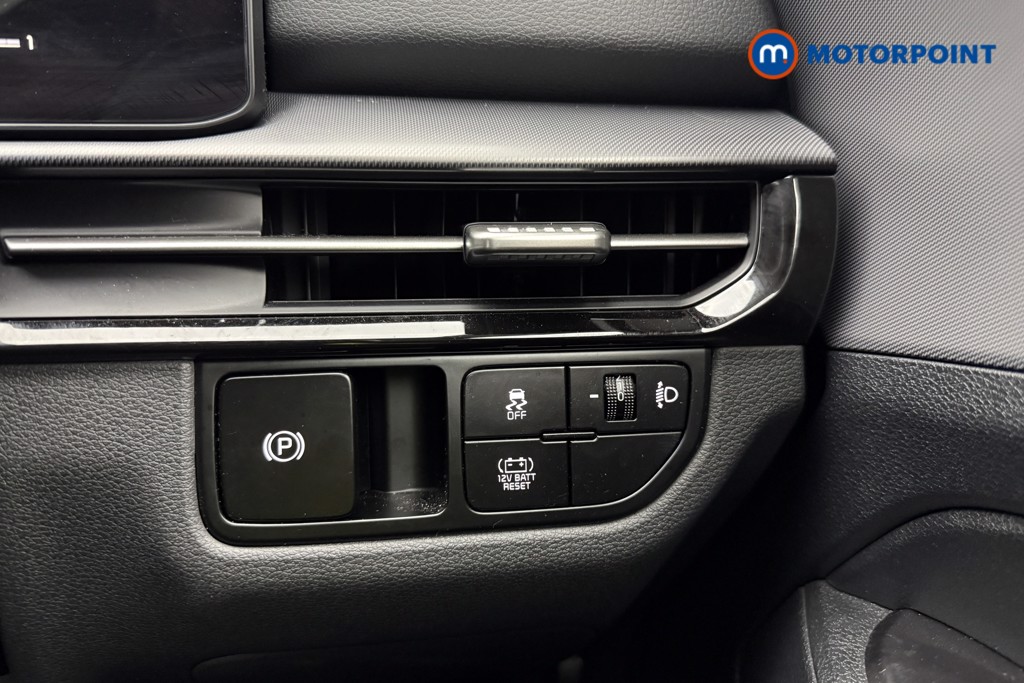 KIA Sportage Pure Automatic Petrol-Electric Hybrid SUV - Stock Number (1602038) - 34th supplementary image