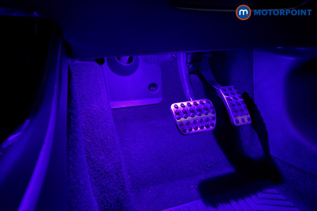 Mercedes-Benz CLA Amg Line Automatic Petrol Estate - Stock Number (1602062) - 19th supplementary image