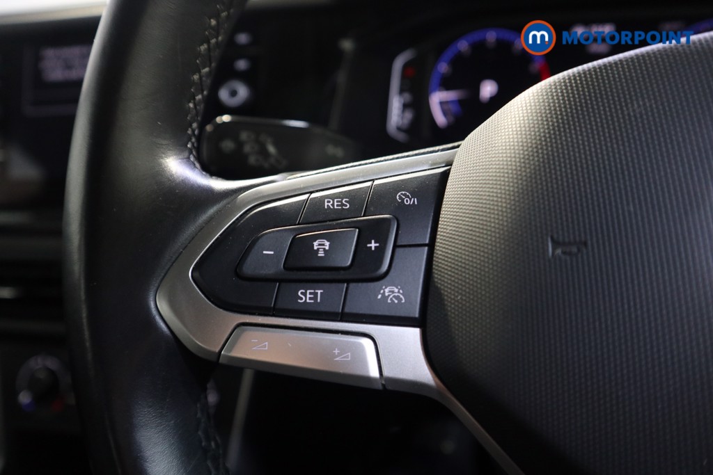 Volkswagen Polo Life Automatic Petrol Hatchback - Stock Number (1602293) - 4th supplementary image