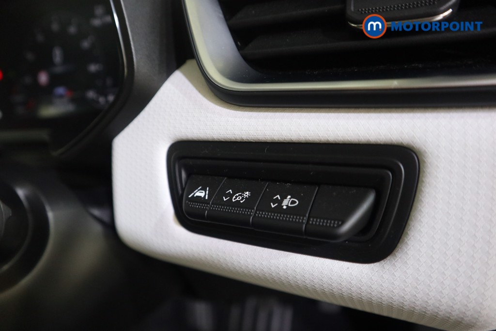 Renault Clio Techno Manual Petrol Hatchback - Stock Number (1602513) - 11th supplementary image