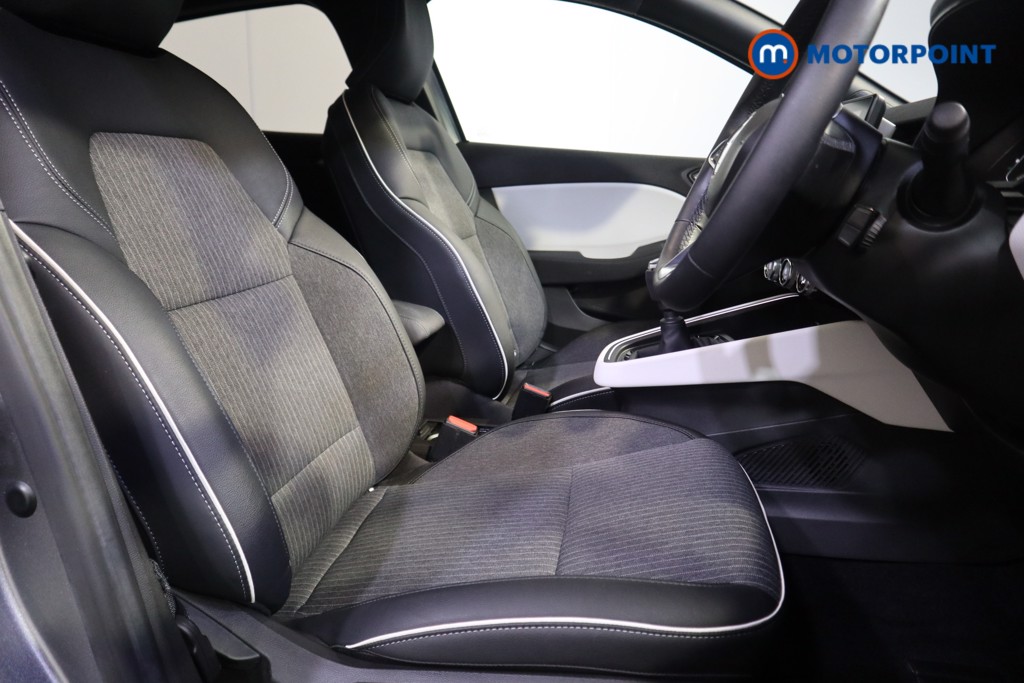 Renault Clio Techno Manual Petrol Hatchback - Stock Number (1602513) - 13th supplementary image