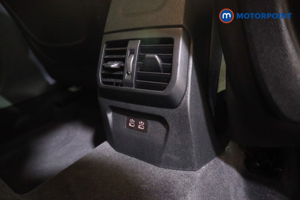 BMW 1 Series M Sport Automatic Petrol Hatchback - Stock Number (1602537) - 17th supplementary image