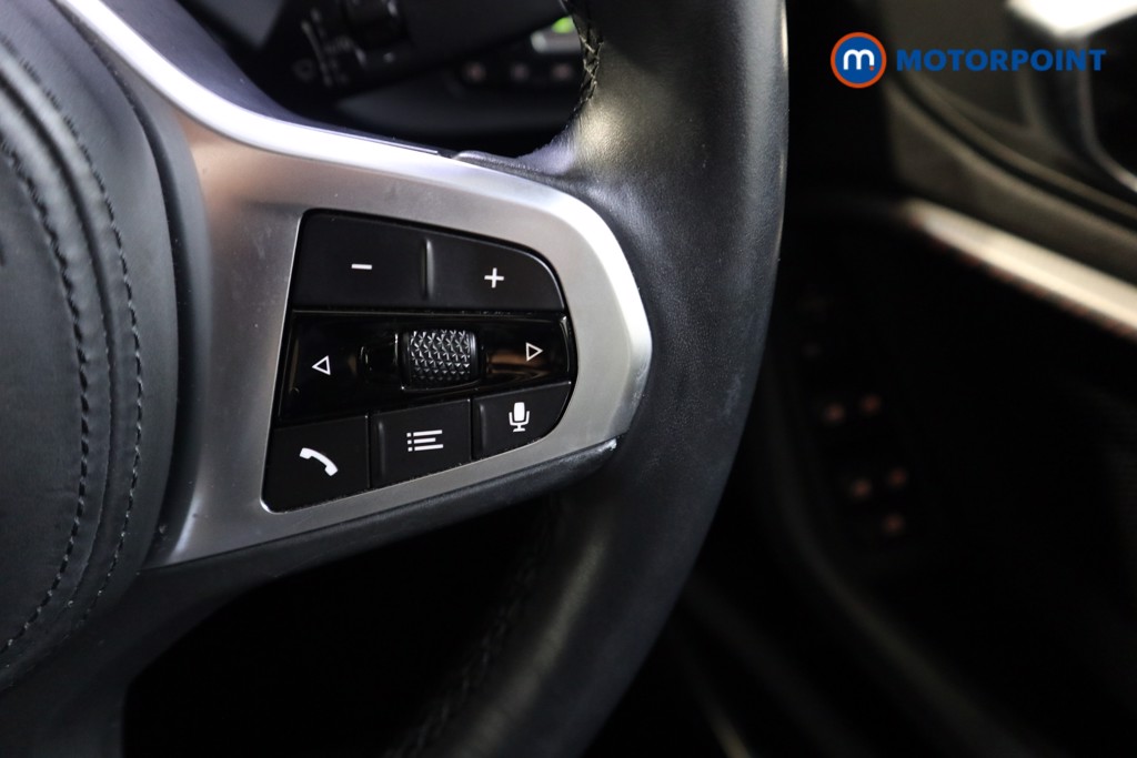 BMW 2 Series M Sport Manual Petrol Saloon - Stock Number (1602557) - 4th supplementary image