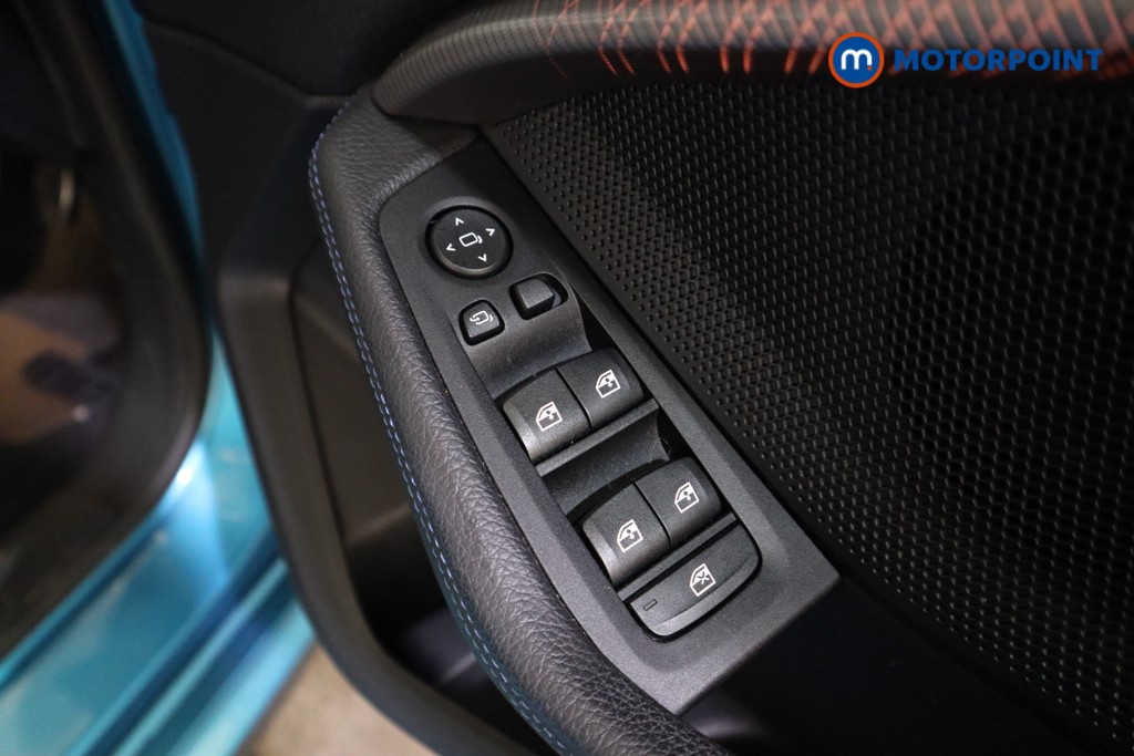 BMW 2 Series M Sport Manual Petrol Saloon - Stock Number (1602557) - 14th supplementary image