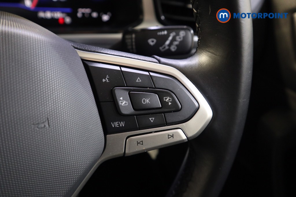 Volkswagen T-Roc Life Manual Petrol SUV - Stock Number (1602895) - 4th supplementary image