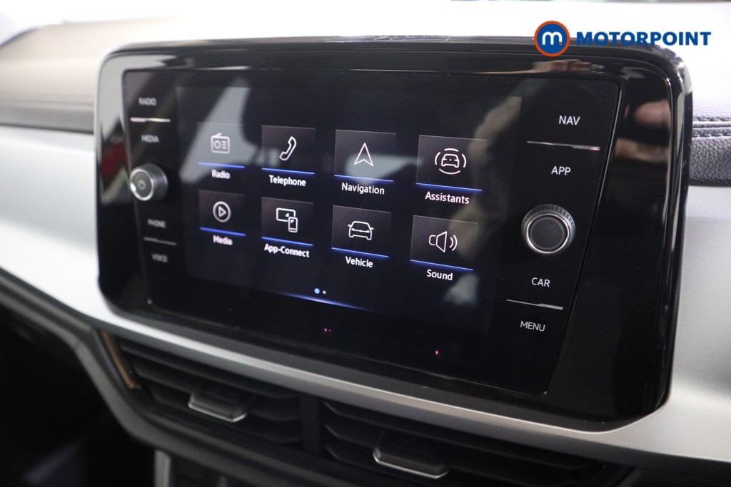 Volkswagen T-Roc Life Manual Petrol SUV - Stock Number (1602895) - 6th supplementary image