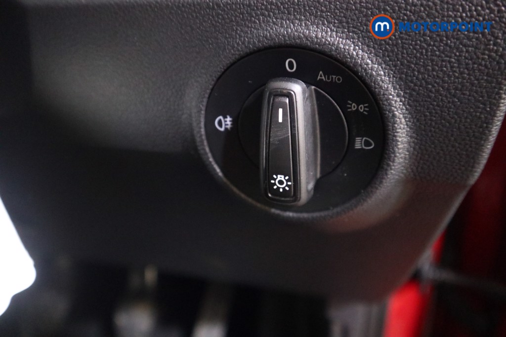 Volkswagen T-Roc Life Manual Petrol SUV - Stock Number (1602895) - 10th supplementary image