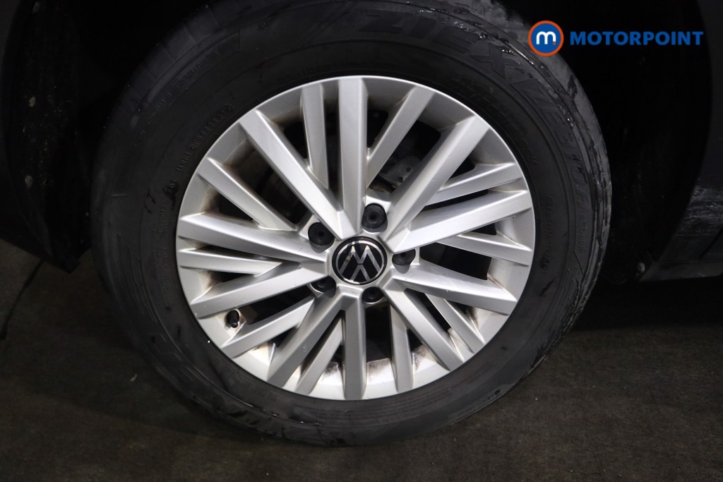 Volkswagen T-Roc Life Manual Petrol SUV - Stock Number (1602895) - 19th supplementary image