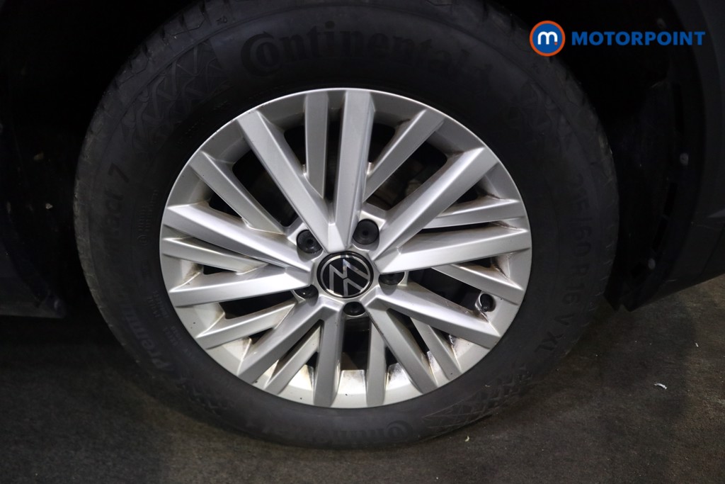 Volkswagen T-Roc Life Manual Petrol SUV - Stock Number (1602895) - 20th supplementary image