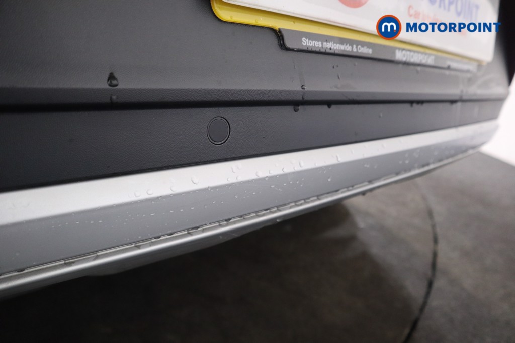 Volkswagen T-Roc Life Manual Petrol SUV - Stock Number (1602895) - 23rd supplementary image