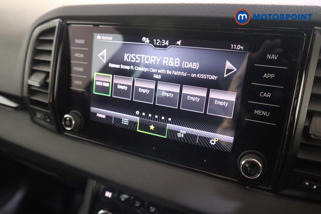 Skoda Karoq Sportline Automatic Petrol SUV - Stock Number (1603074) - 6th supplementary image