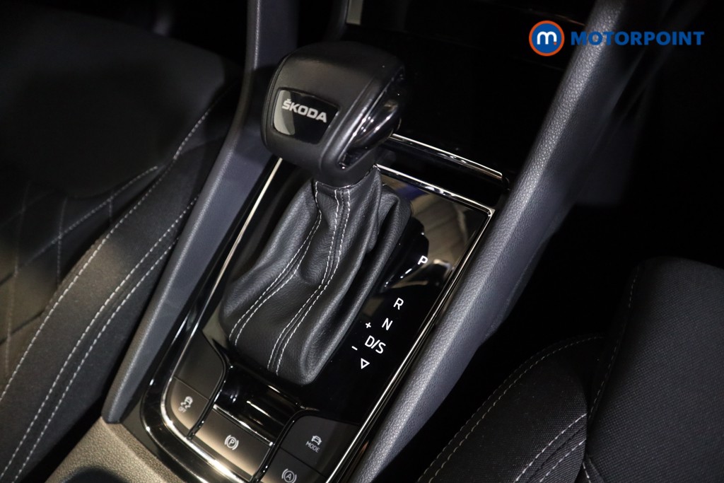 Skoda Karoq Sportline Automatic Petrol SUV - Stock Number (1603074) - 8th supplementary image