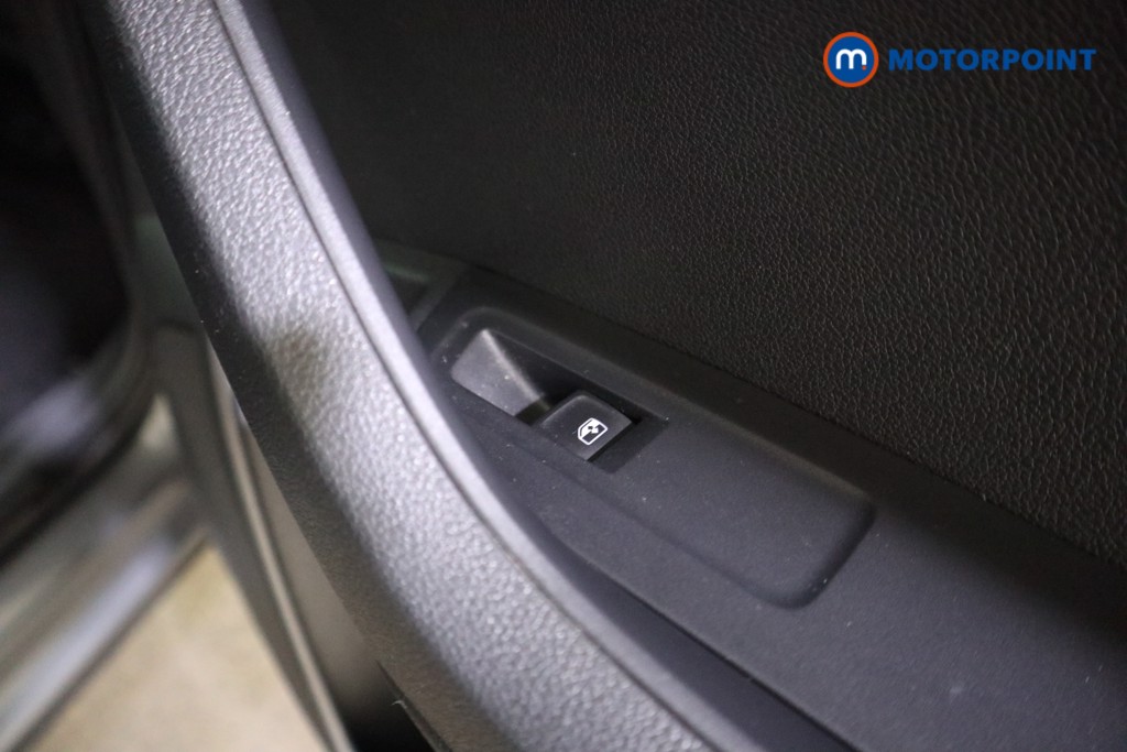 Skoda Karoq Sportline Automatic Petrol SUV - Stock Number (1603074) - 17th supplementary image