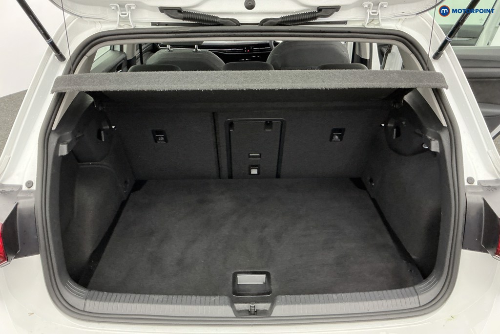 Volkswagen Golf Style Manual Petrol Hatchback - Stock Number (1603285) - 4th supplementary image