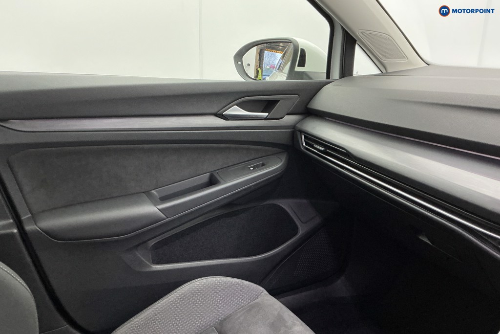 Volkswagen Golf Style Manual Petrol Hatchback - Stock Number (1603285) - 23rd supplementary image