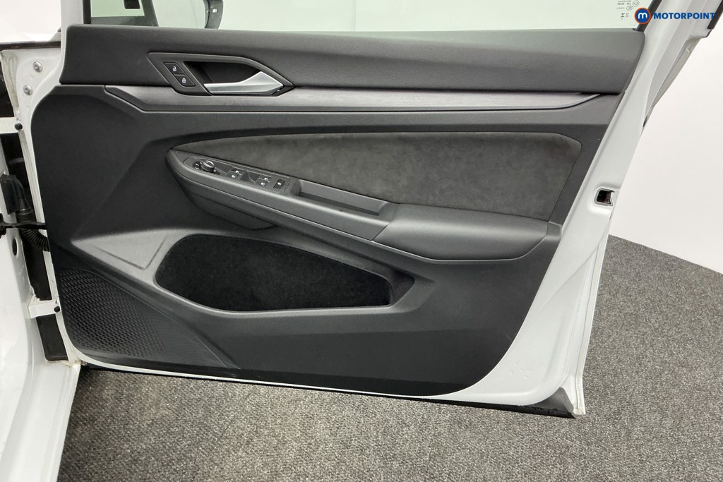 Volkswagen Golf Style Manual Petrol Hatchback - Stock Number (1603285) - 27th supplementary image