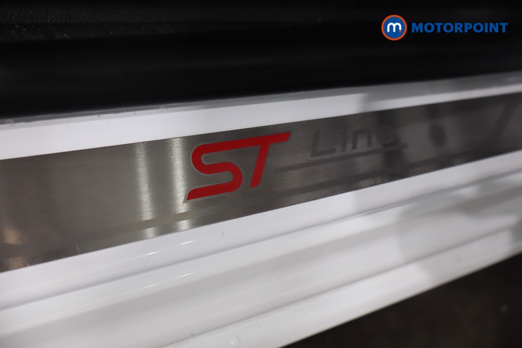 Ford Focus St-Line X Edition Manual Petrol Hatchback - Stock Number (1603452) - 22nd supplementary image