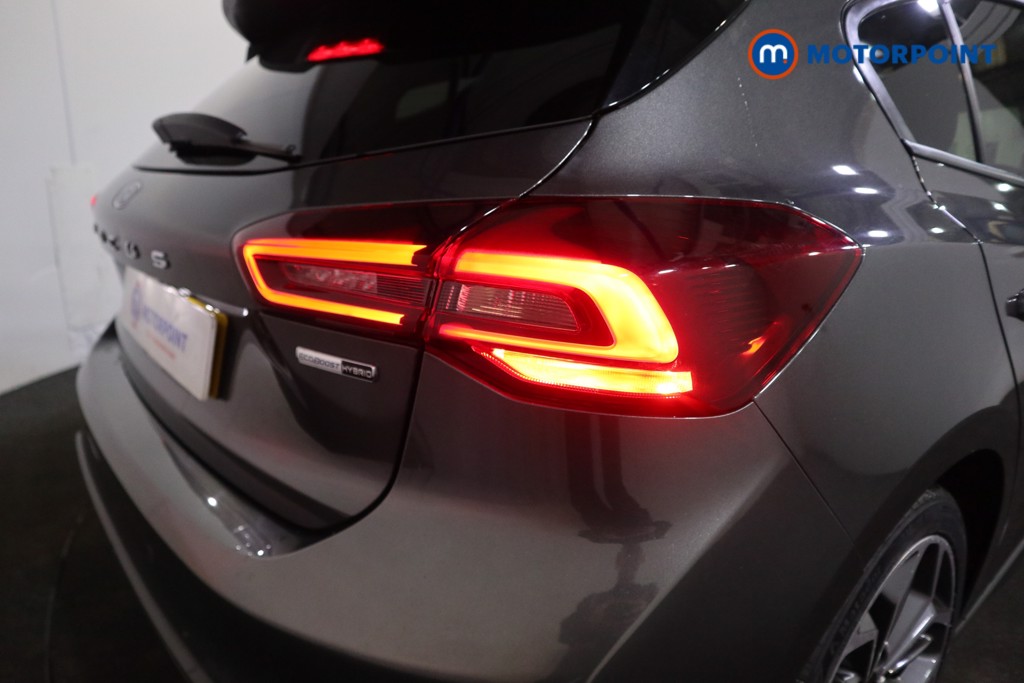 Ford Focus St-Line Vignale Automatic Petrol Hatchback - Stock Number (1603601) - 25th supplementary image