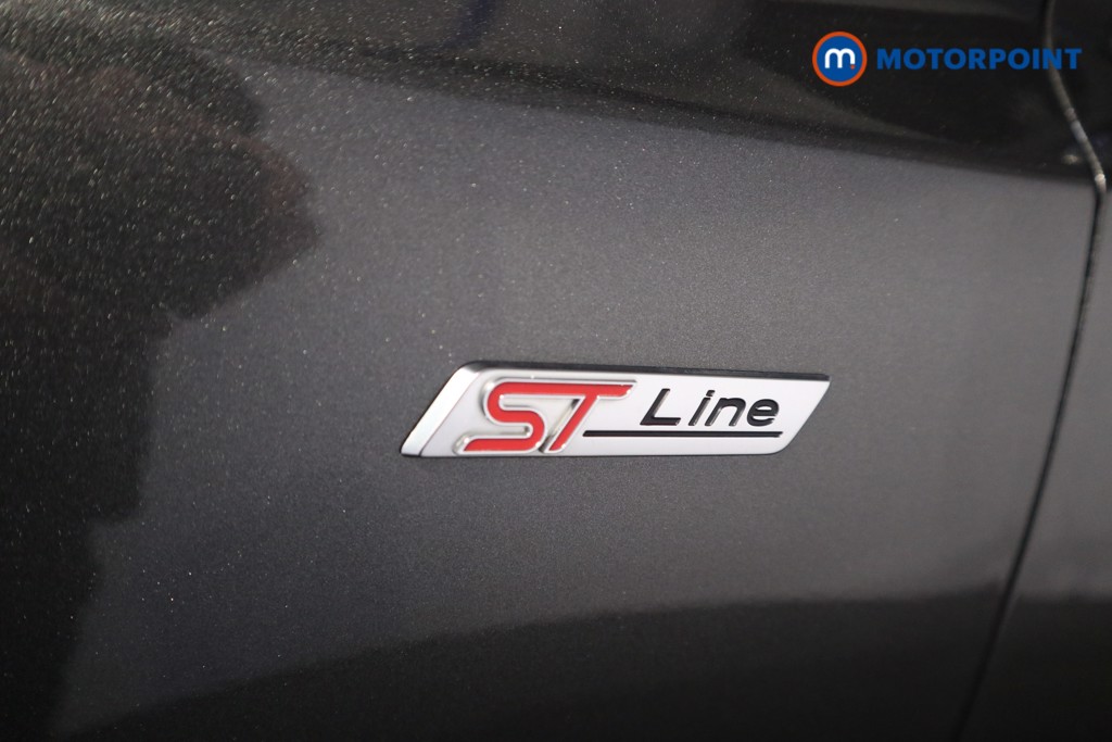 Ford Focus St-Line Vignale Automatic Petrol Hatchback - Stock Number (1603601) - 30th supplementary image