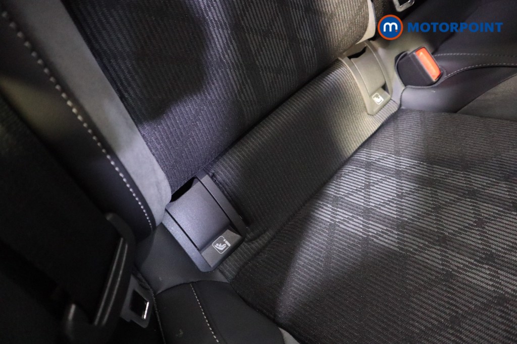 Volkswagen Golf R-Line Automatic Petrol Hatchback - Stock Number (1603613) - 15th supplementary image