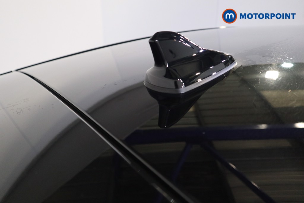 Volkswagen Golf R-Line Automatic Petrol Hatchback - Stock Number (1603613) - 25th supplementary image